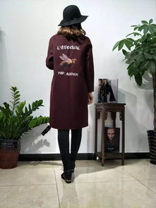 溫暖冬日，工廠直供 白沙女新款羽絨服與精品羊剪絨，送暖冬棉被三重驚喜